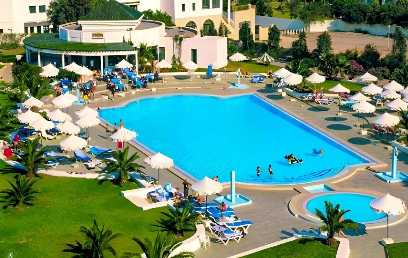 Monarque El Fatimi Mahdia Exterior foto